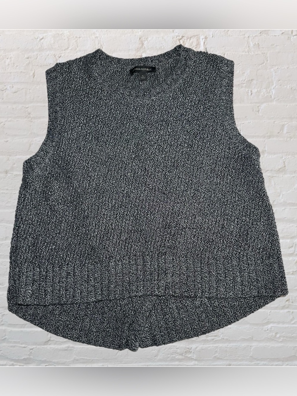 Banana Republic Heather Grey Donegal Wool Cropped Sleeveless Sweater Vest Small